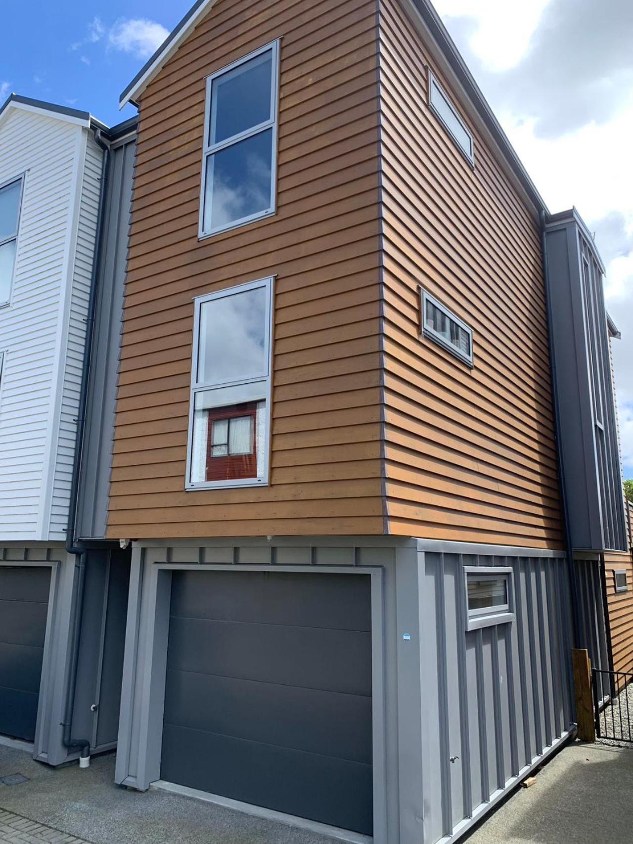 Johnsonville Brand New Lovely Townhouse Wellington Exterior photo